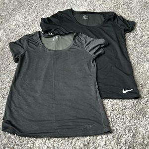 2 Nike Women’s Dry Training Short Sleeve Tee GUC
